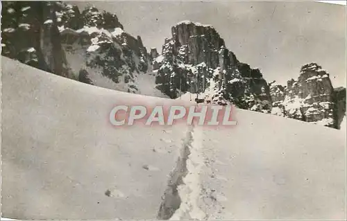 Cartes postales moderne Sur la Piste Blanche en allant aux Aiguilles de Chabrieres