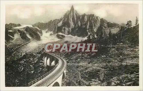 Cartes postales moderne Chamonix Chemin de Fer du Mont Blantenvers Aiguille du Dru