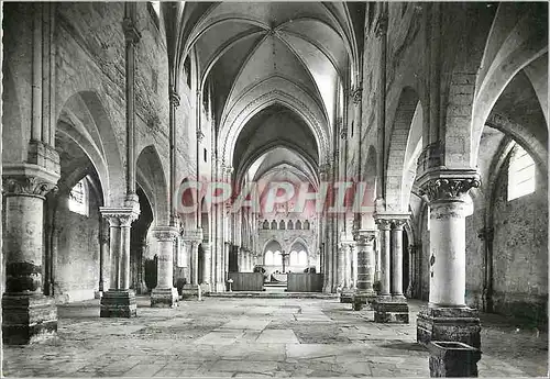 Cartes postales moderne Champeaux (S et M) Collegiale St Martin Interieur (Monument Historique des XIIe et XIIIe S)