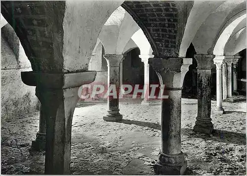 Cartes postales moderne Vezelay (Yonne) Eglise Abbatiale de la Madeleine (1096 Fin XIIe s) La Crypte (XIe XIIe s)