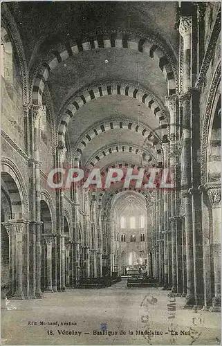 Cartes postales Vezelay Basilique de la Madeleine La Nef