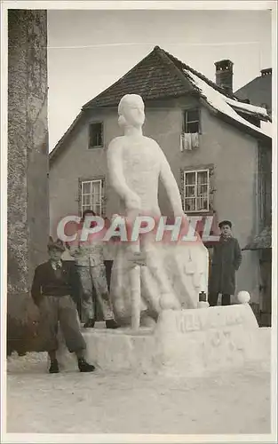 CARTE PHOTO Statue en Neige Ex par les Freres Iocer Helvetia