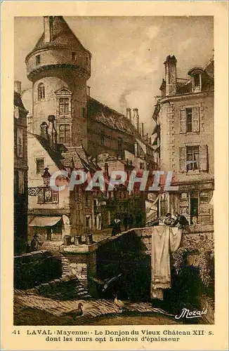 Cartes postales Laval (Mayenne) le Donjon du Vieux Chateau XIIe s dont les Murs ont 5 Metres d'Epaisseur