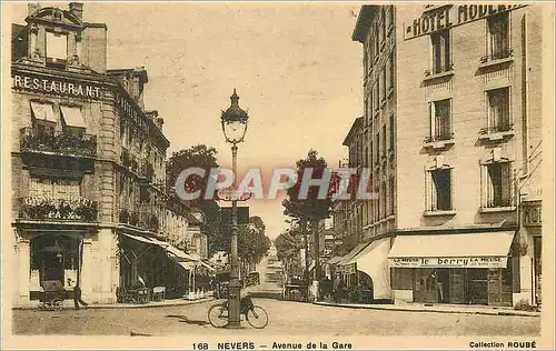 Cartes postales Nevers Avenue de la Gare Restaurant Le Berry