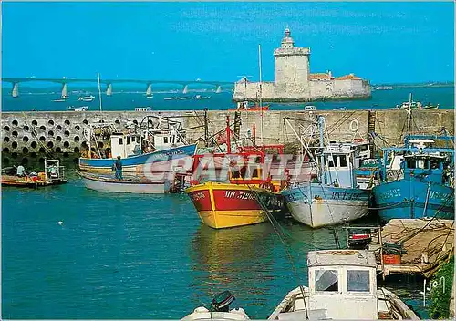 Cartes postales moderne Bourcefranc (Charente Maritime) Couleurs et Lumiere de la France le Fort et au Fond le Pont d'Ol