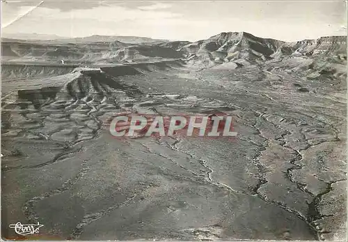 Cartes postales moderne Bou Saada (Algerie) Cite du Bonheur Vue aerienne sur les Dunes et la Montagne