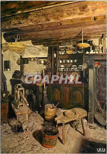 Cartes postales moderne Sailles pres St Nectaire Interieur Auvergnat de la Maison de Sailles le Coin Souillarde et de la