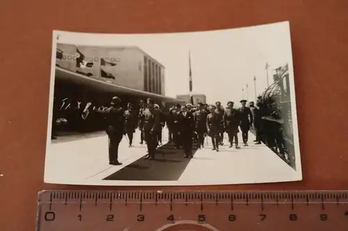 seltenes Foto Abfahrt Generalfeldmarschall List aus Bukarest 1942