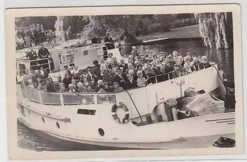 63069 Foto Motor-Ausflugsschiff in Berlin-Müggelheim um 1950