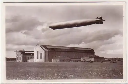 59545 Ak Luftschiff "Graf Zeppelin" über der Werft um 1935