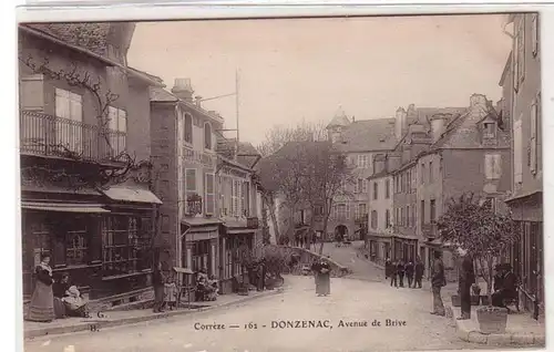 45660 Ak Donzenac (Corrèze) Avenue de Brive um 1915