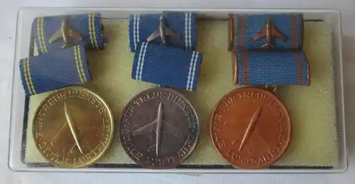 médaille de DDR pour les services fidèles en bronze - Or (141924)
