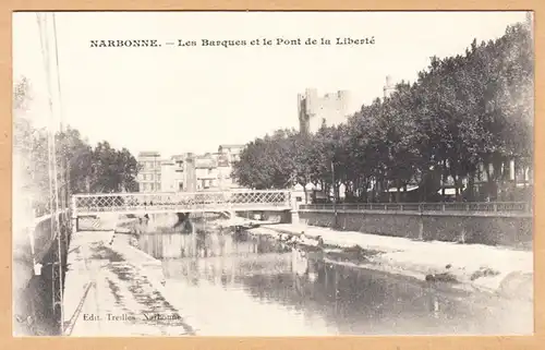 CPA Narbonne, Les barques et le Pont de la Liberte, ungel.