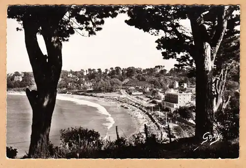 CPA Perros Guirec, Vue d'ensemble de la Plage de Trestraou, ungel.