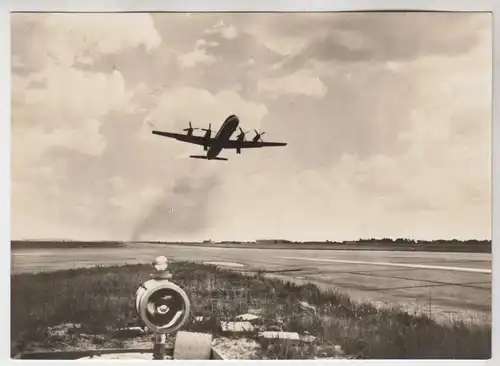 AK Interflug Turboprop IL-18, ca. 1968, Fotokarte, ungelaufen, gebraucht gut