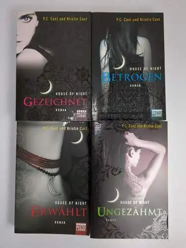 Buch: House of Night 1-4: Gezeichnet; Betrogen; Erwählt; Ungezähmt, P. C. Cast