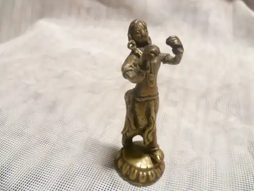 Bronze Miniatur Figur Indische Bronzefigur ¨Lakshmi¨ um1900 original erhalten H: 75 mm