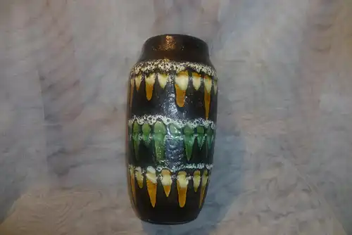 Scheurich Lora Vase Fat Lava Modell 242-22 Keramik tolle Farben  Mid Century Keramik Vitrinen Zustand Designerin war: Gerda Heuckeroth