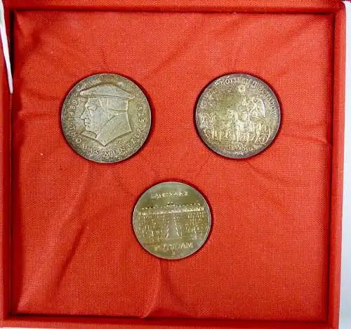 Schatulle mit 3 original DDR Münzen als Ehrengabe