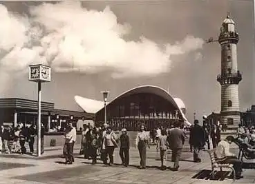 Warnemünde Leuchtturm Restaurant "Teepott" * 1983