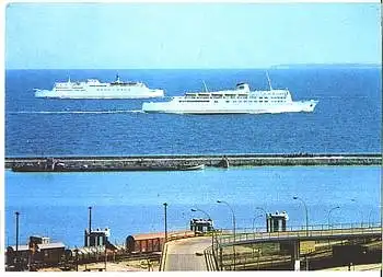 Ostseefähren Skane und Trelleborg vor Saßnitz o 22.7.1971