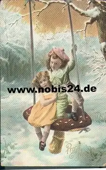 Kinder auf Pilz Schaukel, o 1.1.1920