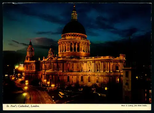 AK    St. Paul's Cathedral - London ..... [ H673 ]