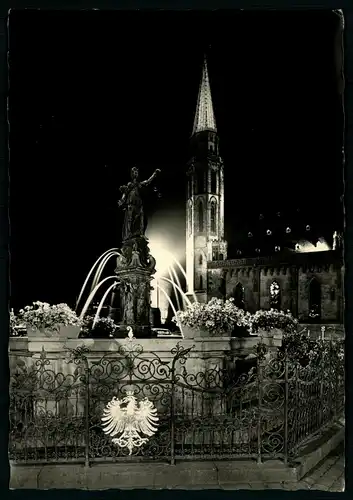 AK    Nächtliches Frankfurt am Main - Gerechtigkeitsbrunnen + Nicolaikirche ..... [ H886 ]