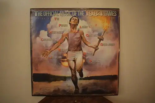 The Official Music Of The 1984 Games  " Schöner Sampler mit Toto , Foreigner u.a. zu den Olymp. Spielen 1984, sehr guter Zustand"