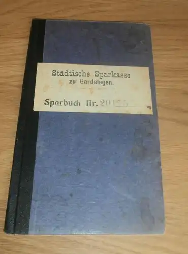 altes Sparbuch Gardelegen , 1926 - 1945  , Gustav Maaß , Gastwirt , Sparkasse , Bank !!!