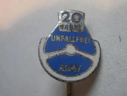 ADMV 20 Jahre unfallfrei , Anstecknadel , Pin , Plakette , Badge , DDR Motorsport