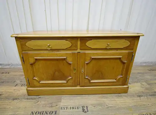 Halbschrank Nussbaum Replic um 1960 