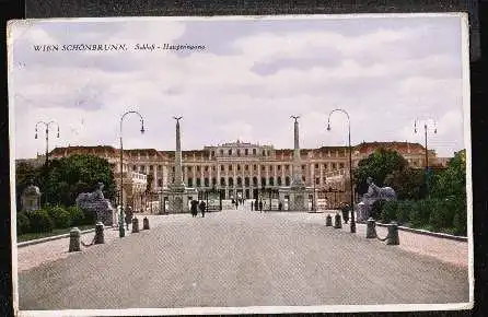 WIEN SCHÖNBRUNN. Schloss Haupteingang