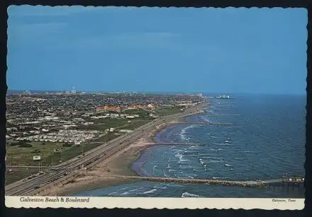 USA. Galveston Beach and Boulevard.