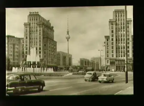 Berlin. Straussberger Platz