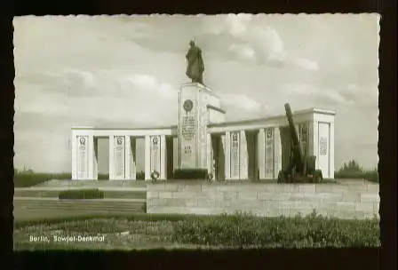 Berlin. Sowjet Denkmal