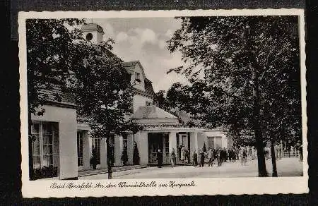 Bad Hersfeld. An der Wanderhalle im Kurpark