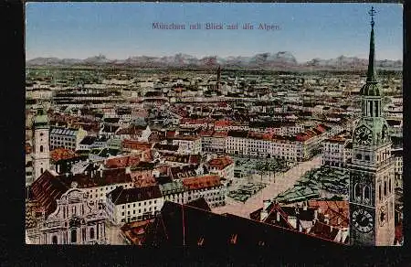 München. Mit Blick auf die Alpen