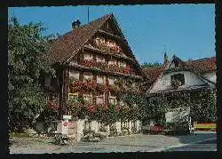 x01592; Altes Schwyzerhaus am Vierwaldstattersee.