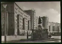 x08701; Leipzig. Neubauten am Rossplatz mit Mägdebrunnen.