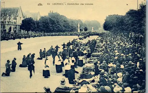 13380 - Frankreich - Lourdes , Benediction di malades - nicht gelaufen