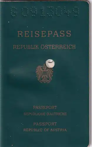 14895 -  - Österreich , Austria , entwerteter Reisepass , Passport , ungültig -  1972