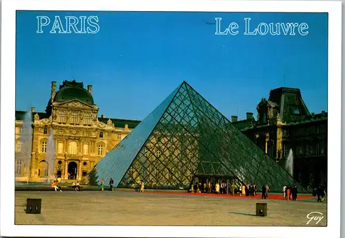 22682 - Frankreich - Paris , La Pyramide du Louvre - gelaufen 1994