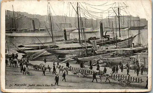 33076 - Frankreich - Marseille , Yachts dans le Vieux Port - nicht gelaufen