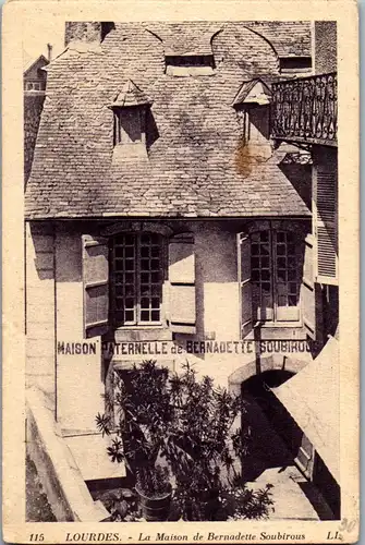 34528 - Frankreich - Lourdes , La Maison de Bernadette Soubirous - nicht gelaufen