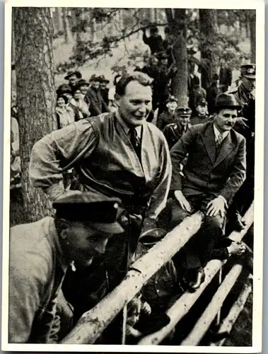 35377 - Zigarettenbilder - Männer und Ereignisse unserer Zeit , Serie II , Nr. 92 , Ministerpräsident Hermann Göring , Schorfheide Berlin