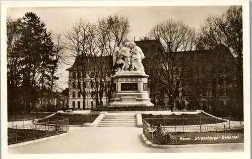 38021 - Schweiz - Basel , Strassburger Denkmal - nicht gelaufen
