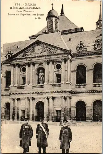 38568 - Frankreich - Paris , Hotel des Invalides , Cour d'honneur , Statue de Napoleon , par Seurre - nicht gelaufen