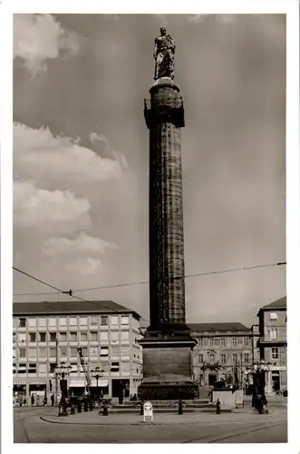 42429 - Deutschland - Darmstadt , Luisen Platz mit Ludewig Säule - nicht gelaufen