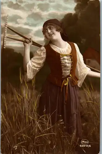 44415 - Romantik - Frau , Bäuerliche Tracht - gelaufen 1925